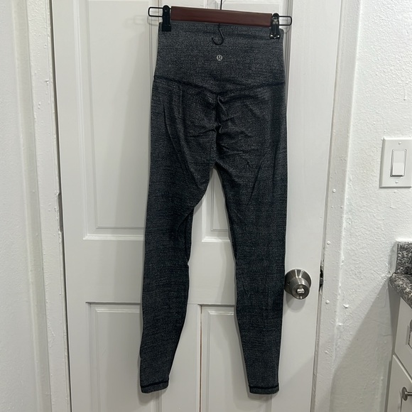 LULULEMON Align Leggings - Picture 3 of 5